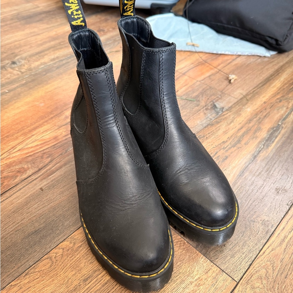 Dr. Martens Rometty Chelsea Boots Black